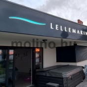 Lellemarine Resort mart dibont világítódoboz