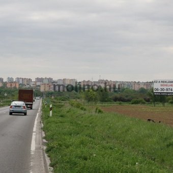 Pécs, Nyugati ipari út, Siklósi út M5 kivezető felé