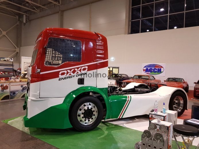Oxxo kamion 02