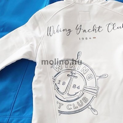 Kabát szitázása a Wiking Yacht Club-nak